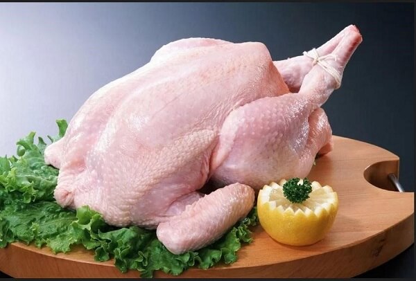 Thịt gà làm chậm sự thiếu hụt collagen do tuổi tác