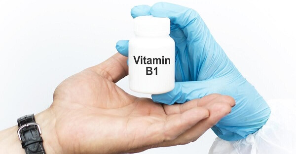 Nên gặp bác sĩ để điều trị sớm tình trạng thiếu hụt vitamin B1