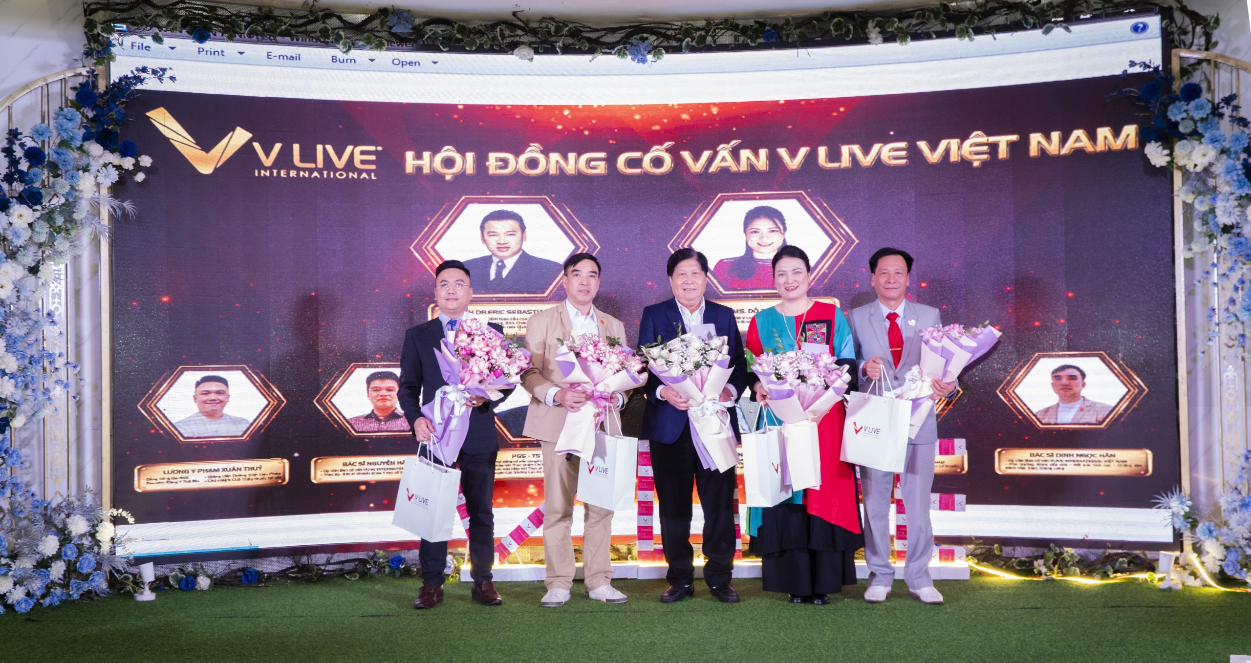 V Live công bố Hội đồng cố vấn năm 2024 