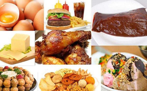 Thực phẩm giàu cholesterol có thể gây ra sự tích tụ mỡ trong gan